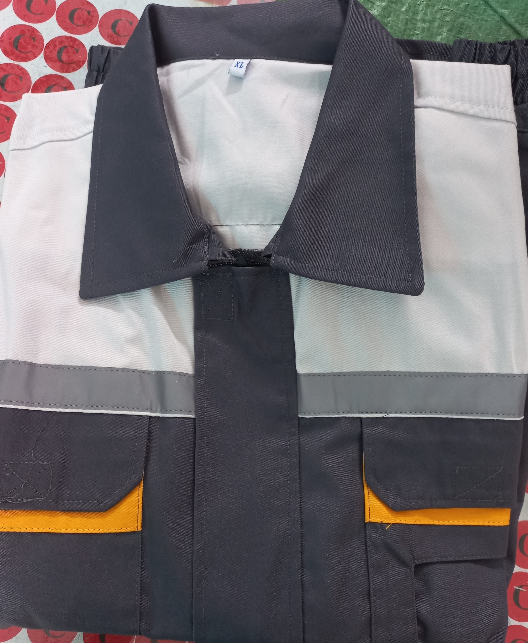 Quần áo bảo hộ
